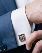 Detailed cufflinks for men